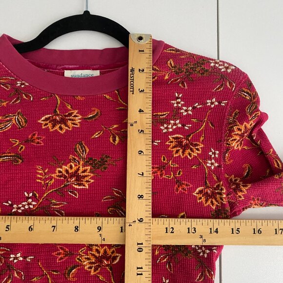Sundance Red Floral Thermal T Shirt Size Small Crew Neck Long Sleeve - Picture 8 of 10